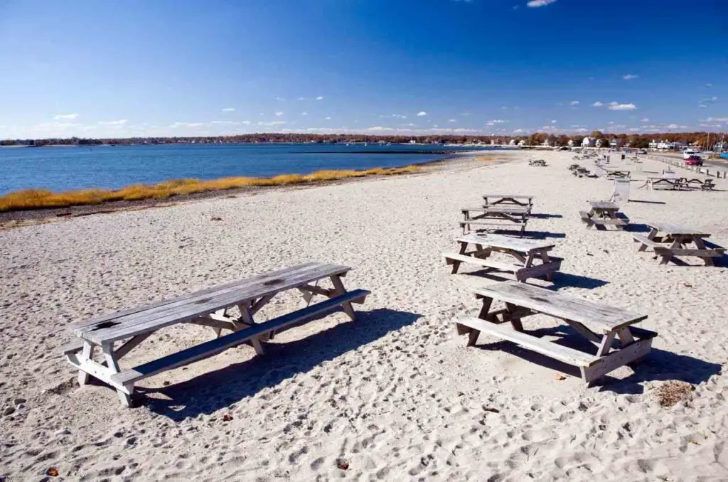 Dog-friendly Beaches in Connecticut_Compo Beach