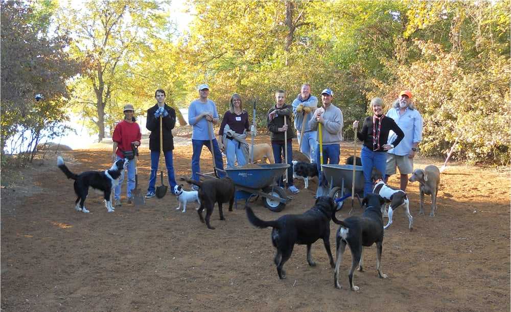 Dog-Friendly Places in Austin_Red Bud Isle Dog Park